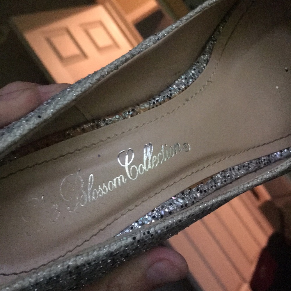 High heels - Picture 2 of 3